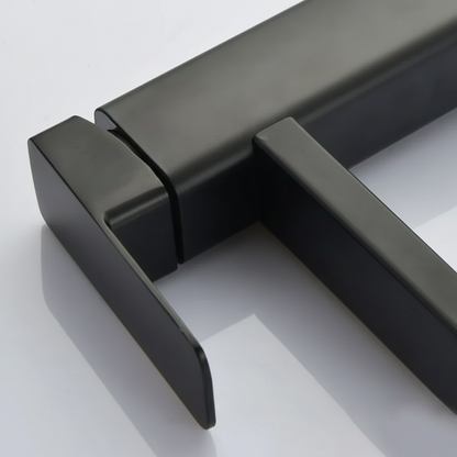 Robinet mitigeur lavabo salle de bain carré - Noir mat
