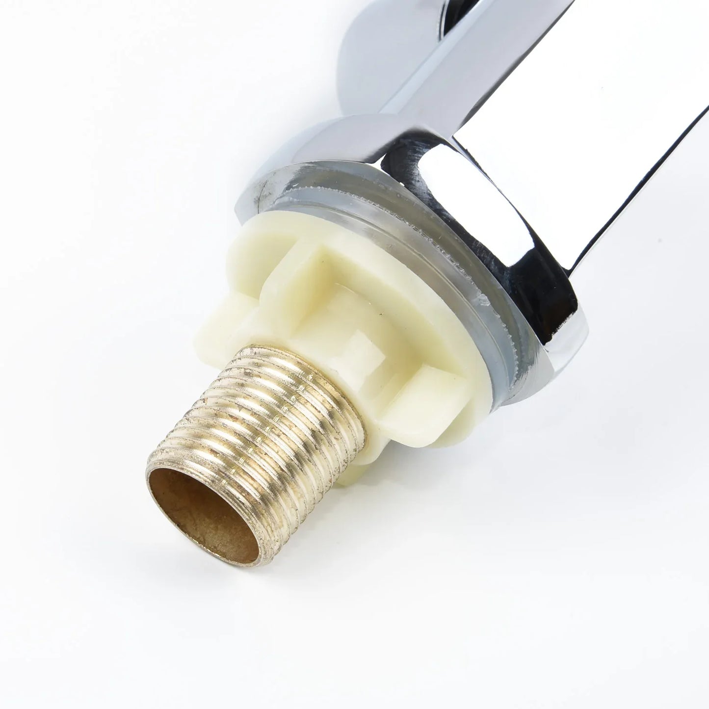 Robinet mitigeur lave main eau froide - Argenté