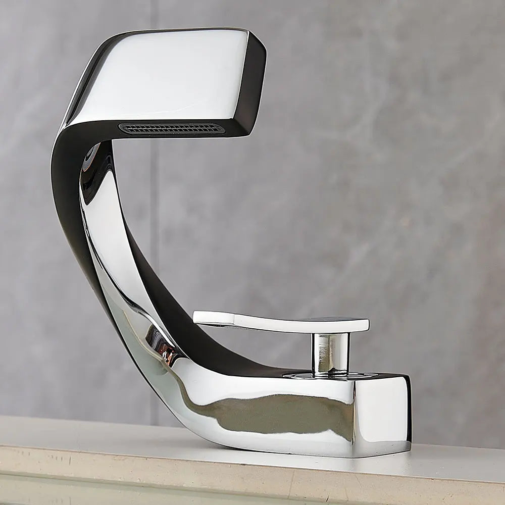 Robinet mitigeur design incurvé cascade - Noir mat - Laiton